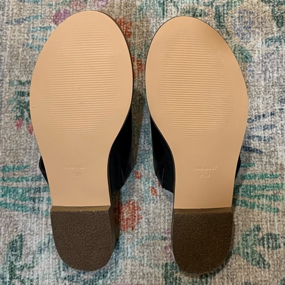 Nine West Emdown Sandals NWOB - Picture 5 of 6